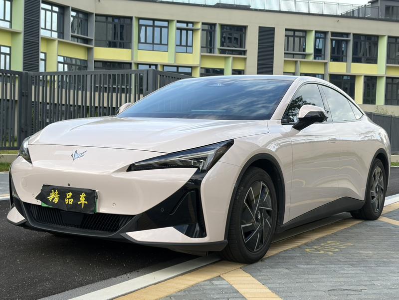 BAIC Arcfox Alpha S5, 2025 — купить в Пензе под ключ
