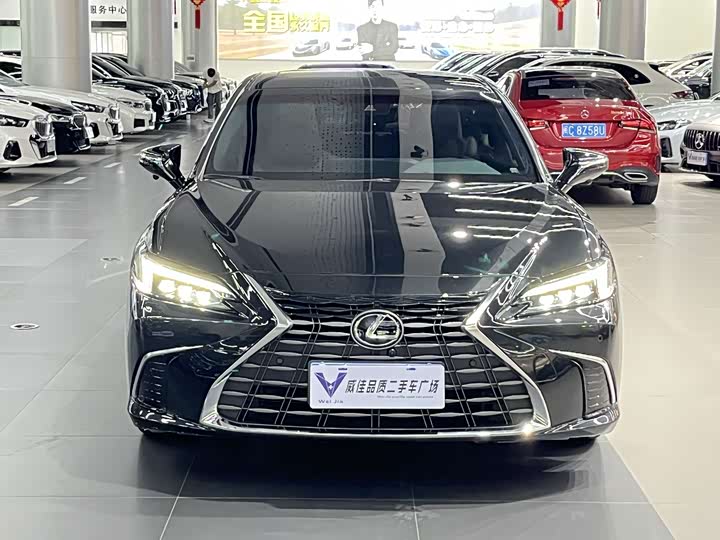Lexus ES, 2025 — фото 2 из 9