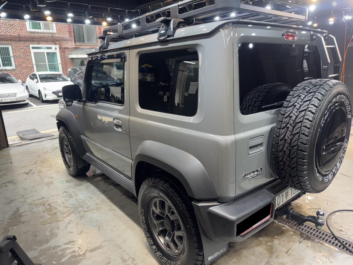 Suzuki Jimny, 2022 — фото 2 из 12