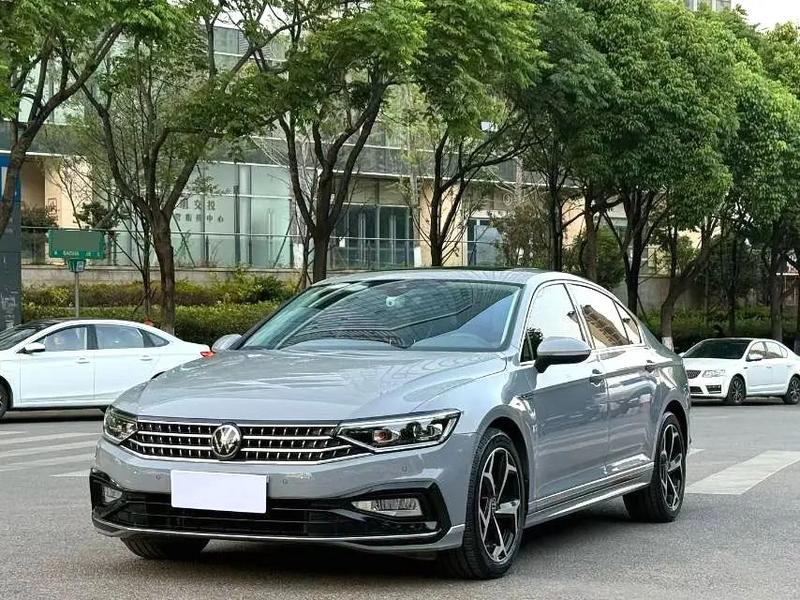 Volkswagen Magotan, 2022 — купить в Санкт-Петербурге под ключ