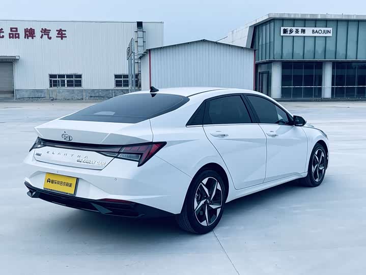 Hyundai Elantra N line, 2023 — фото 4 из 9