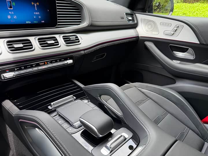 Mercedes-Benz GLE-Class Coupe AMG, 2025 — фото 9 из 9