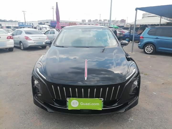 Hongqi E-QM5, 2023 — фото 3 из 9