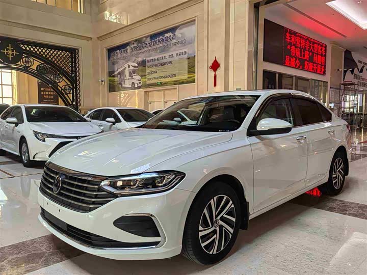 Volkswagen Lavida, 2022 — купить в Костроме под ключ