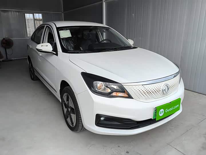 Dongfeng Aeolus E70, 2026 — фото 4 из 9