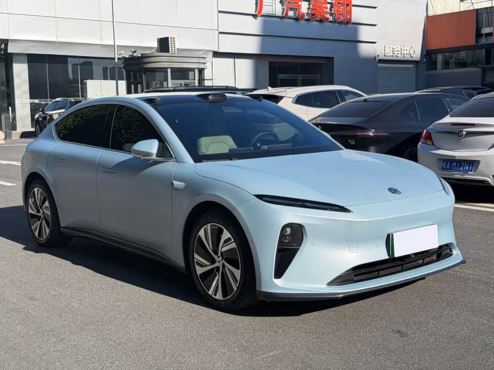 Nio ET5, 2023 — фото 3 из 9
