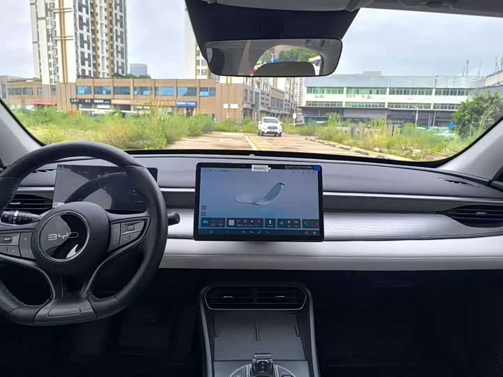 BYD Seal 05 DM-i Hybrid, 2024 — фото 6 из 9