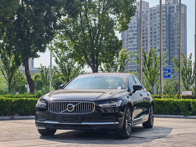 Volvo S90, 2025 — купить в Тамбове под ключ