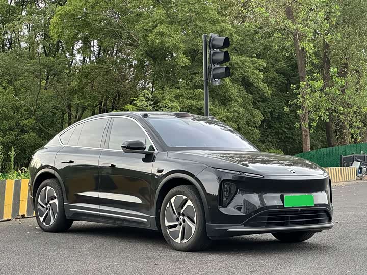 Nio EC6, 2023 — фото 3 из 9