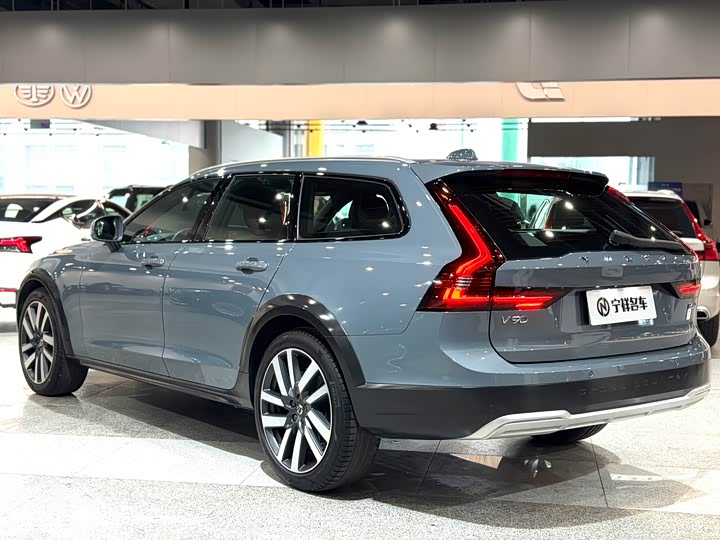 Volvo V90, 2021 — фото 6 из 9