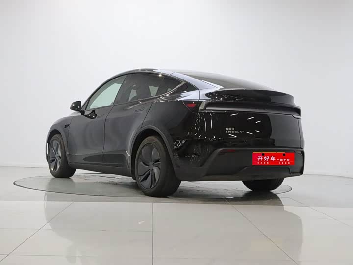Tesla Model Y, 2025 — фото 4 из 9