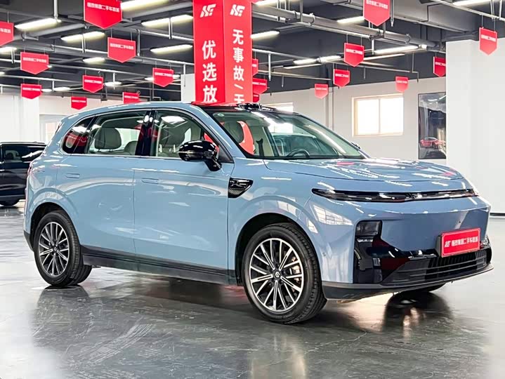 Leapmotor B10, 2025 — фото 3 из 9