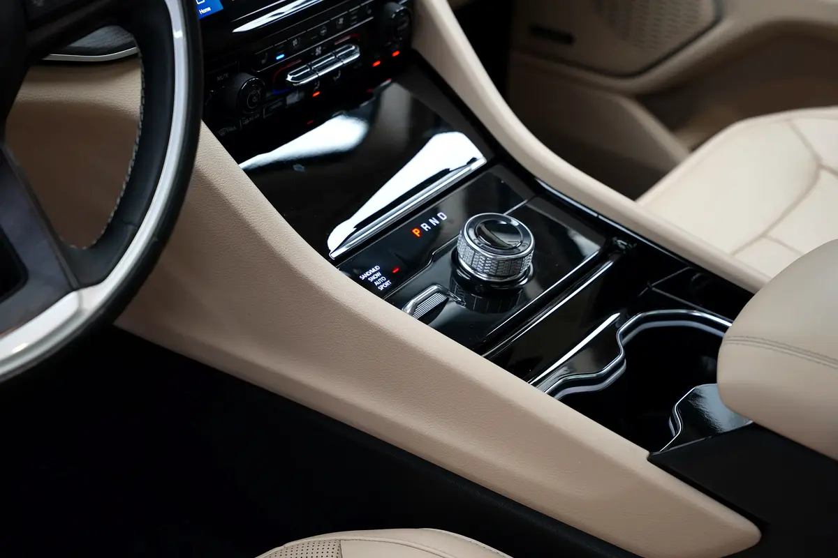 Jeep Grand Cherokee L, 2022 — фото 7 из 10