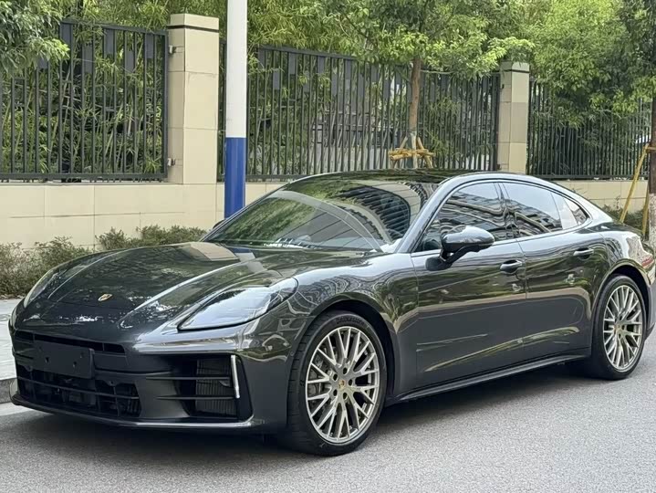 Porsche Panamera, 2024 — купить в Нижнем Новгороде под ключ