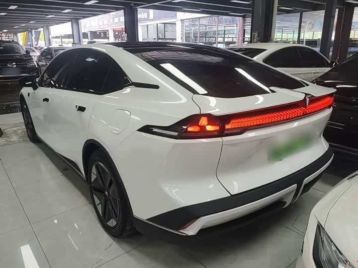 Changan Deepal SL03, 2023 — фото 5 из 9