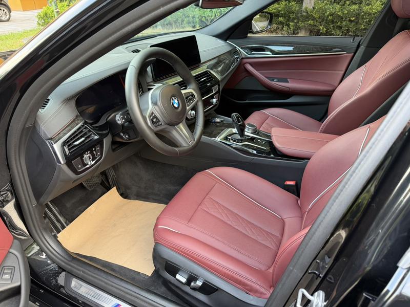 BMW 5 Series, 2022 — фото 12 из 12