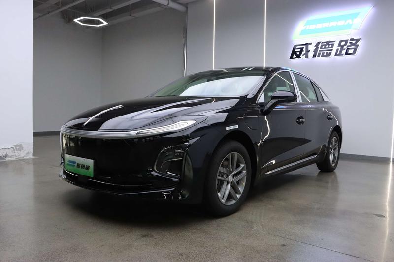 Hongqi E-QM5, 2026 — купить в Санкт-Петербурге под ключ