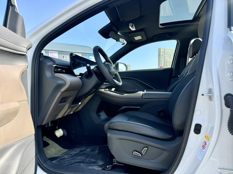 Changan CS55 Plus Hybrid, 2026 — фото 8 из 10