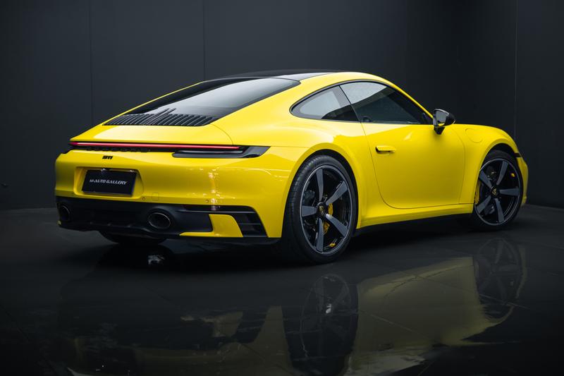 Porsche 911, 2021 — фото 6 из 12