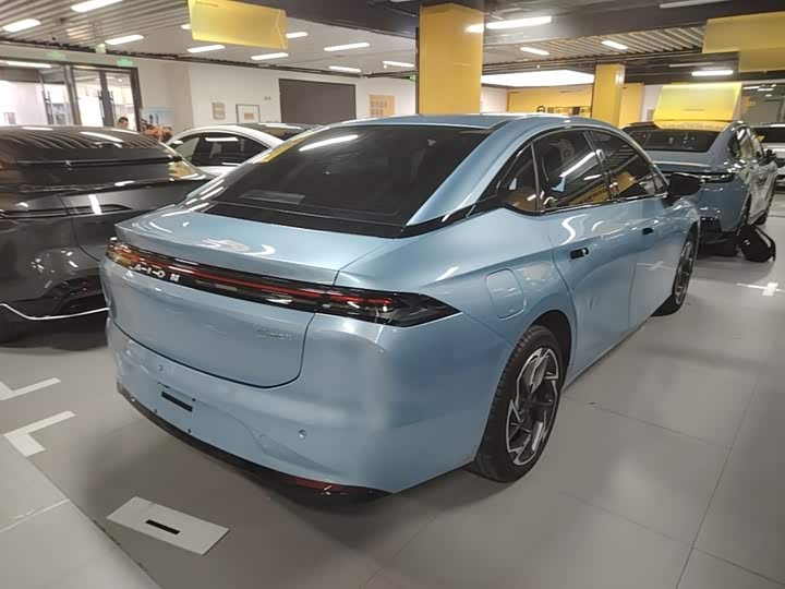 GAC Aion S Max, 2023 — фото 7 из 9