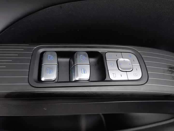 Chery Tiggo 8, 2025 — фото 9 из 9