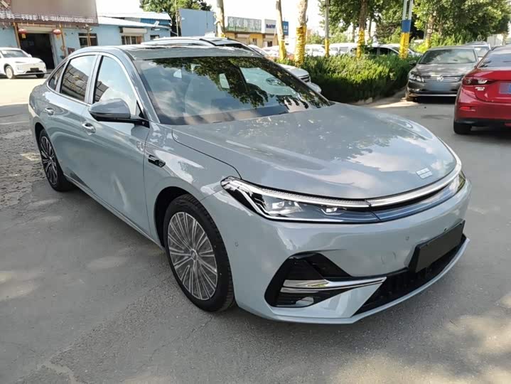 Geely Galaxy A7, 2026 — фото 4 из 9