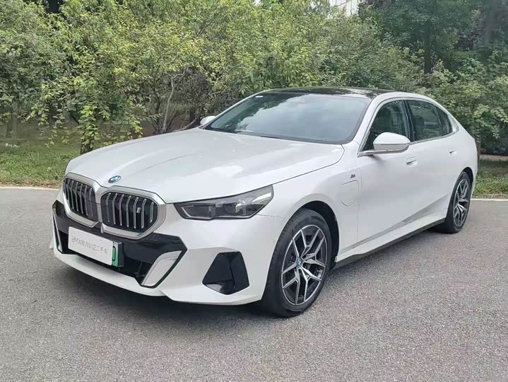 BMW i5, 2025 — купить в Брянске под ключ