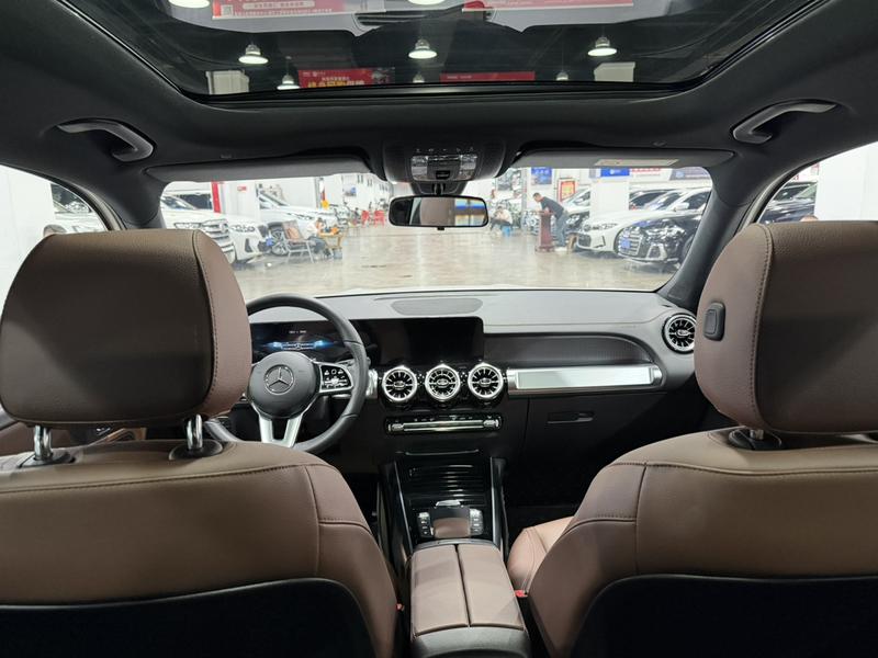 Mercedes-Benz GLB-Class, 2022 — фото 7 из 12