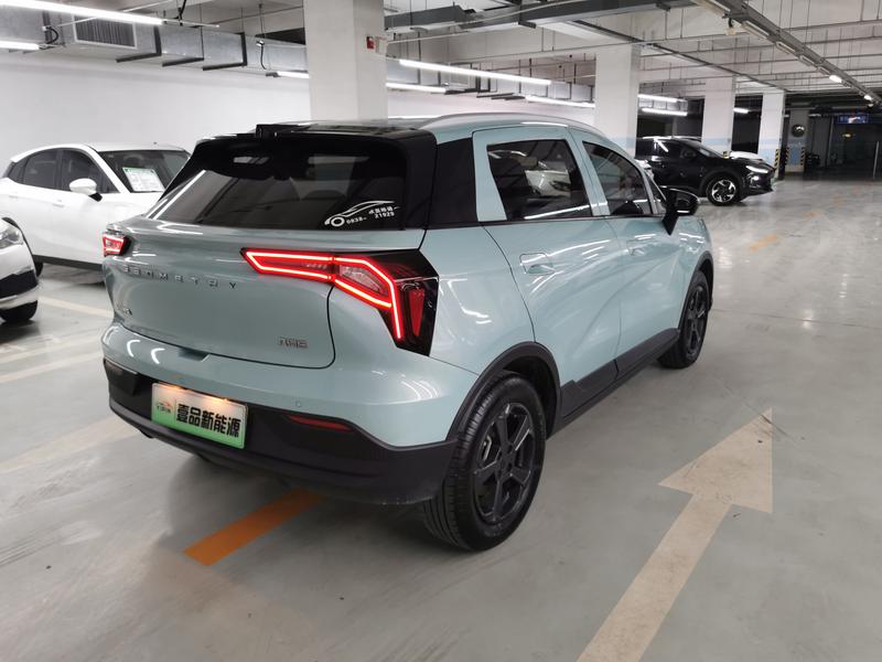 Geely Geometry E Firefly, 2022 — фото 6 из 12