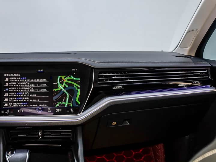 Volkswagen Touareg, 2023 — фото 9 из 9