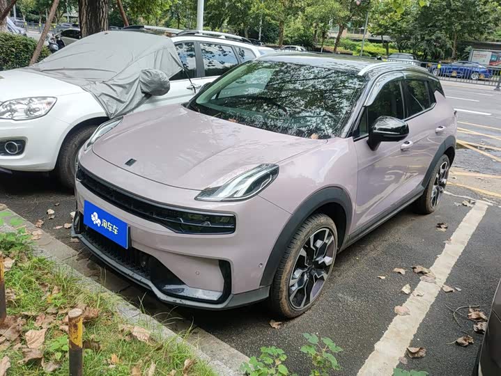 Lynk & Co 06, 2023 — купить в Санкт-Петербурге под ключ