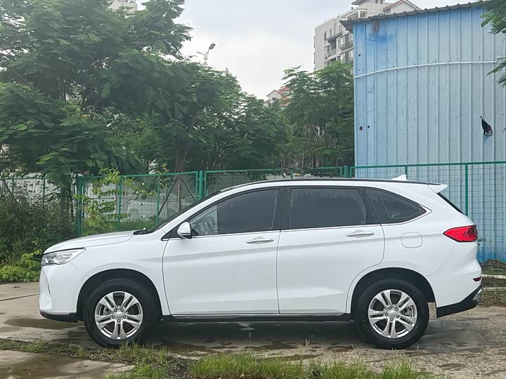 Haval M6, 2022 — фото 3 из 9