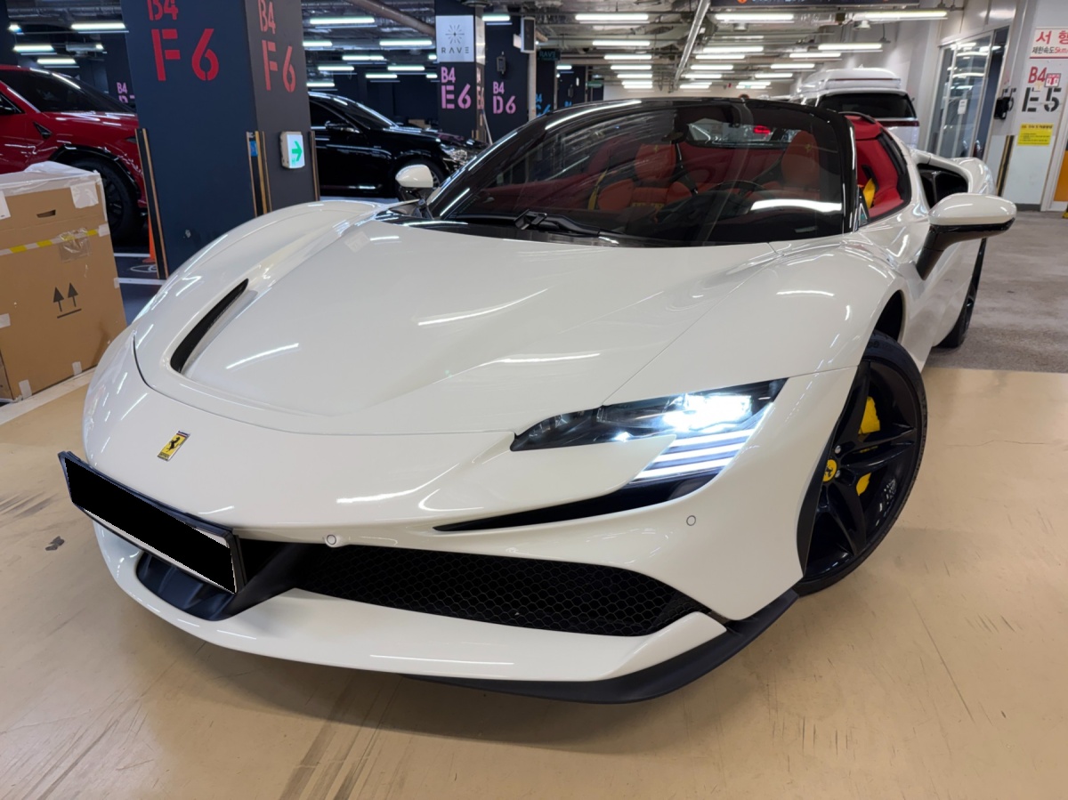 Ferrari SF90, 2023 — фото 3 из 12
