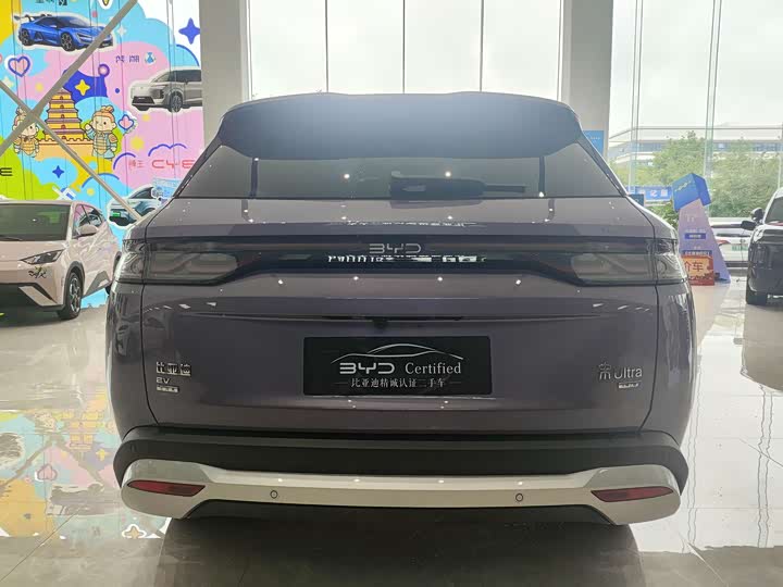 BYD Song Ultra EV, 2025 — фото 6 из 9