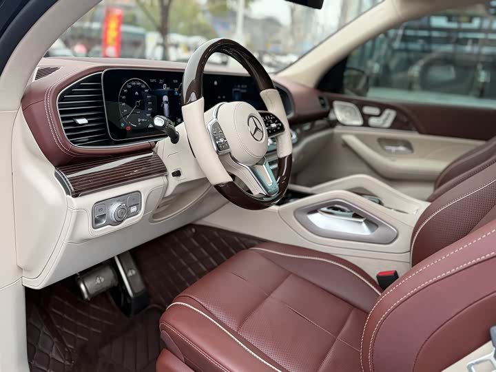 Mercedes-Benz Maybach GLS, 2023 — фото 4 из 9