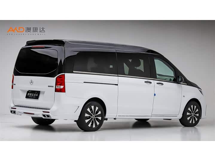 Mercedes-Benz Vito, 2023 — фото 3 из 9