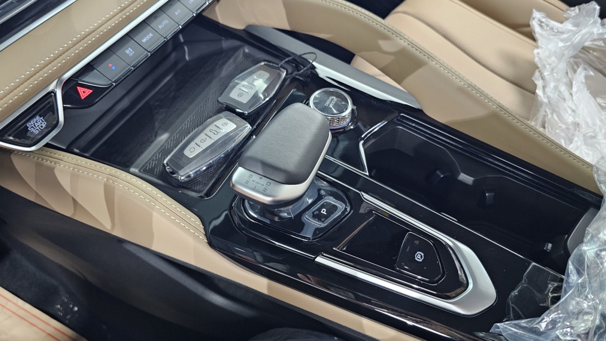 Renault Grand Koleos, 2025 — фото 9 из 12