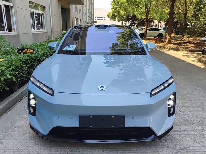 Nio ET5, 2025 — фото 3 из 9