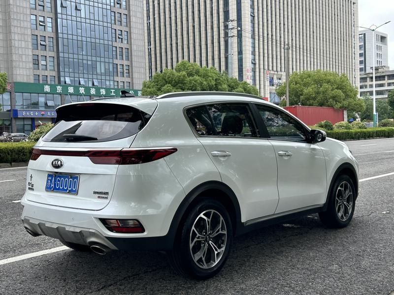 Kia KX5, 2021 — фото 6 из 12