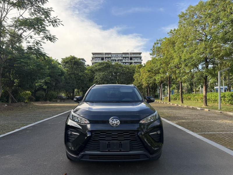 Toyota Wildlander, 2023 — фото 2 из 10
