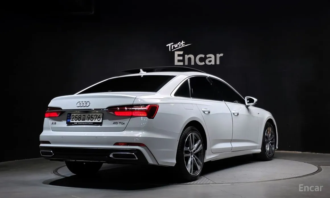 Audi A6, 2022 — фото 2 из 12