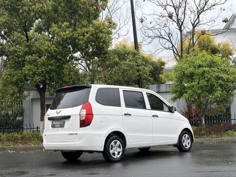 Wuling Hongguang, 2022 — фото 7 из 12