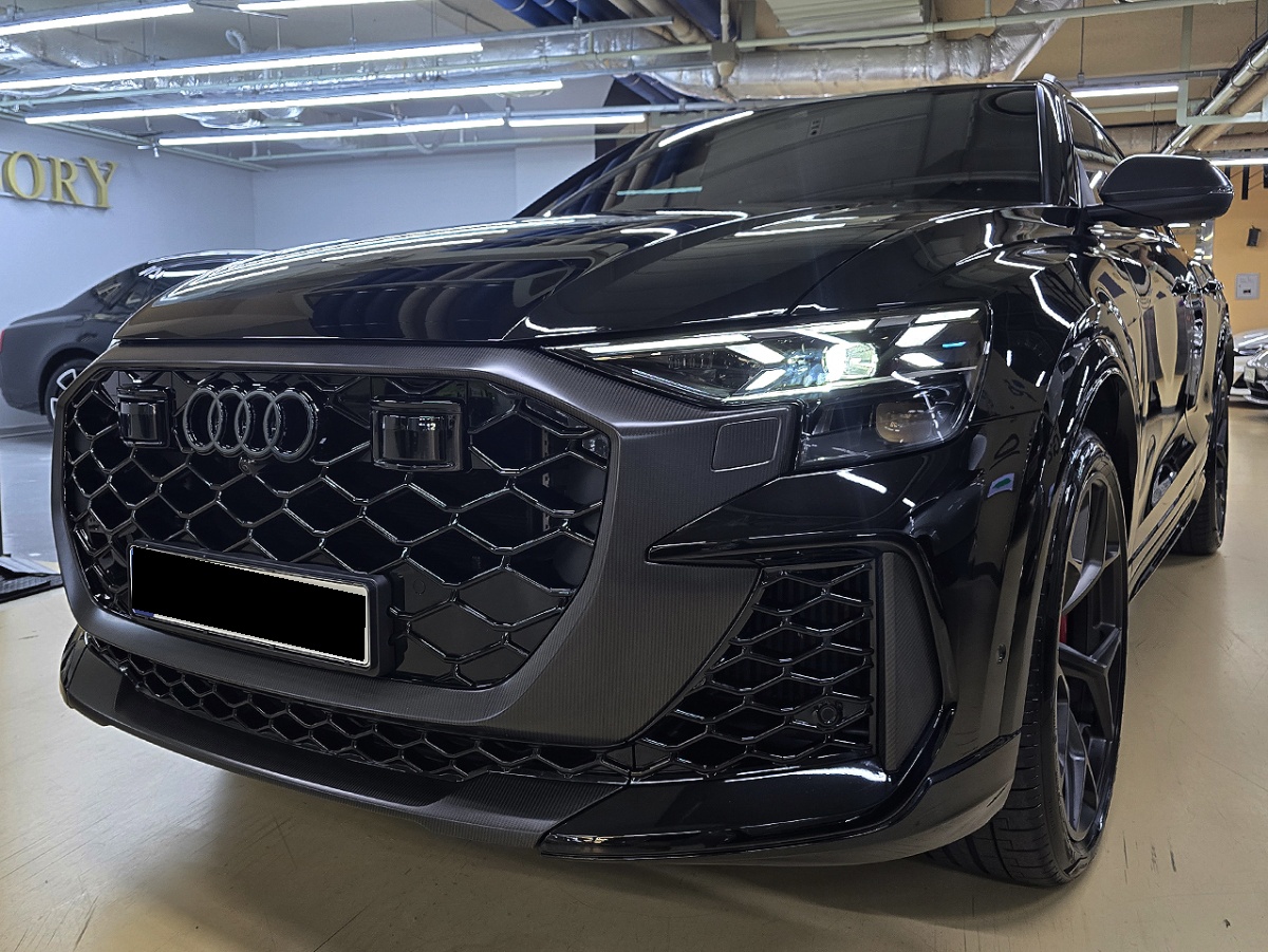 Audi RS Q8, 2024 — фото 2 из 12