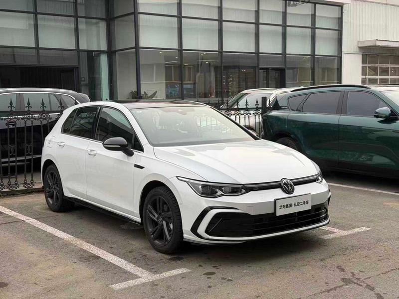 Volkswagen Golf, 2024 — фото 3 из 11