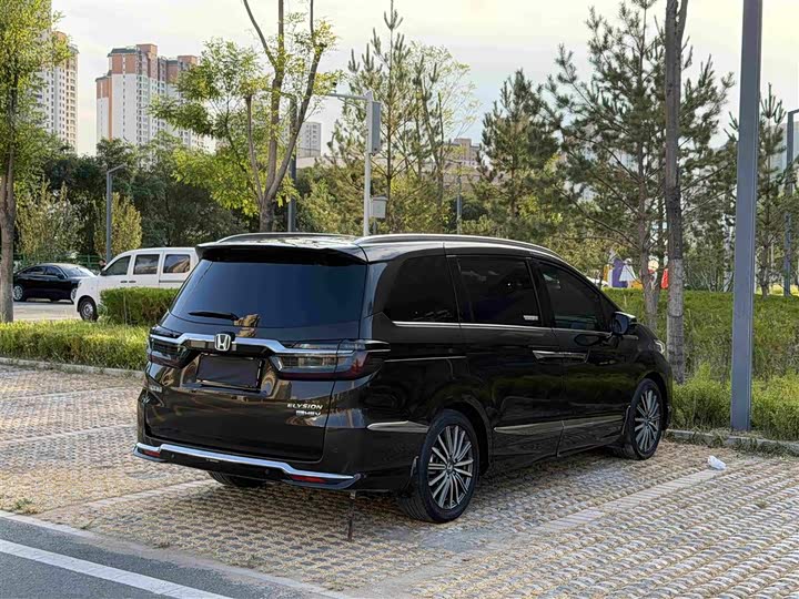 Honda Elysion, 2023 — фото 4 из 9