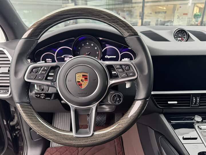 Porsche Cayenne, 2022 — фото 6 из 9