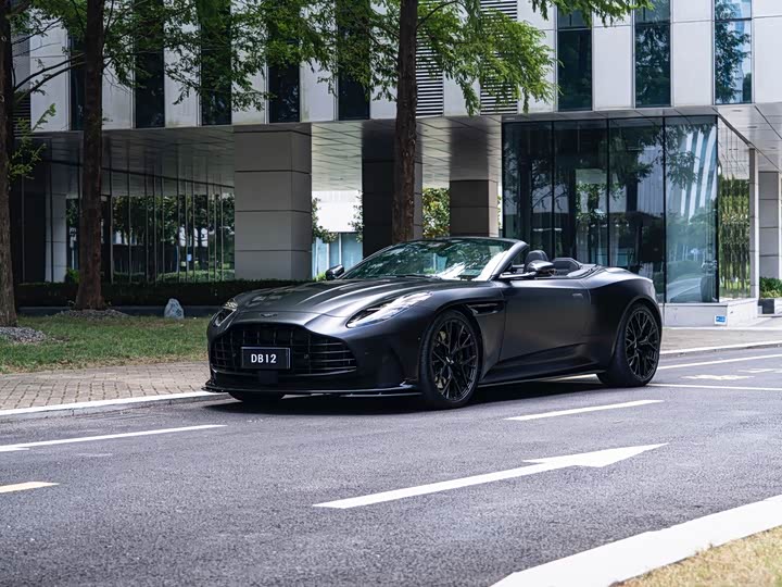 Aston Martin DB12, 2025 — купить в Уфе под ключ