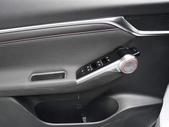 GAC Trumpchi Emkoo, 2022 — фото 5 из 9