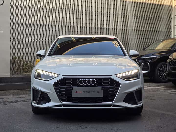 Audi A4L, 2023 — фото 2 из 9
