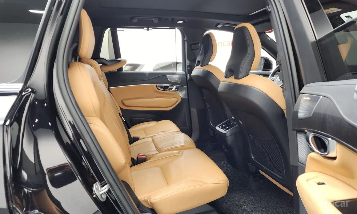 Volvo XC90, 2023 — фото 12 из 12